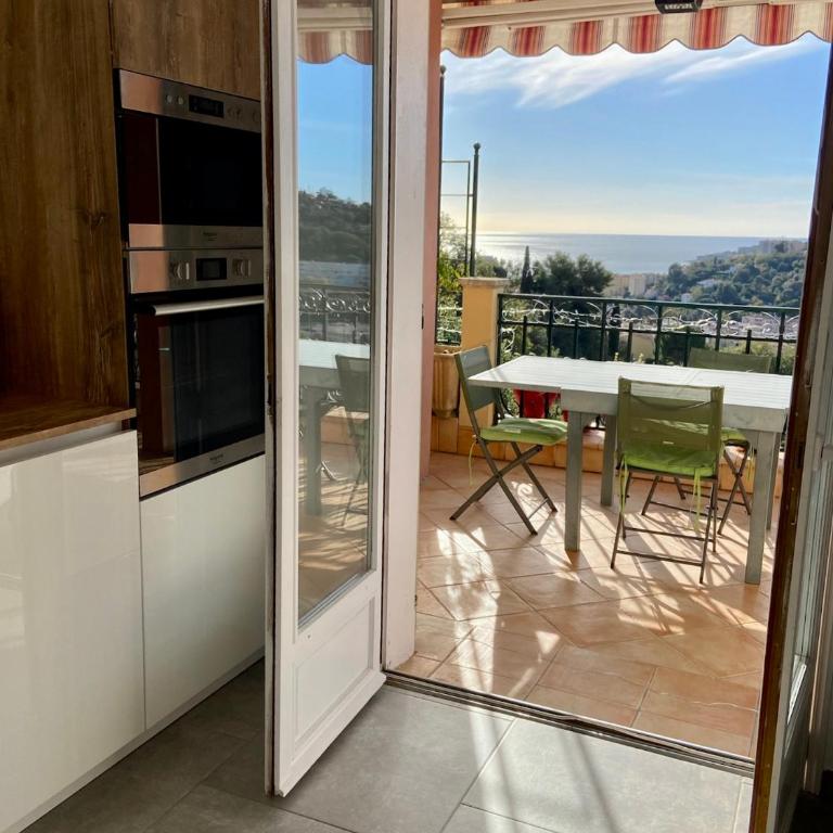 Villa panoramique vue mer et jardin-6 personnes-Menton - Villa 3 Chambres - 5