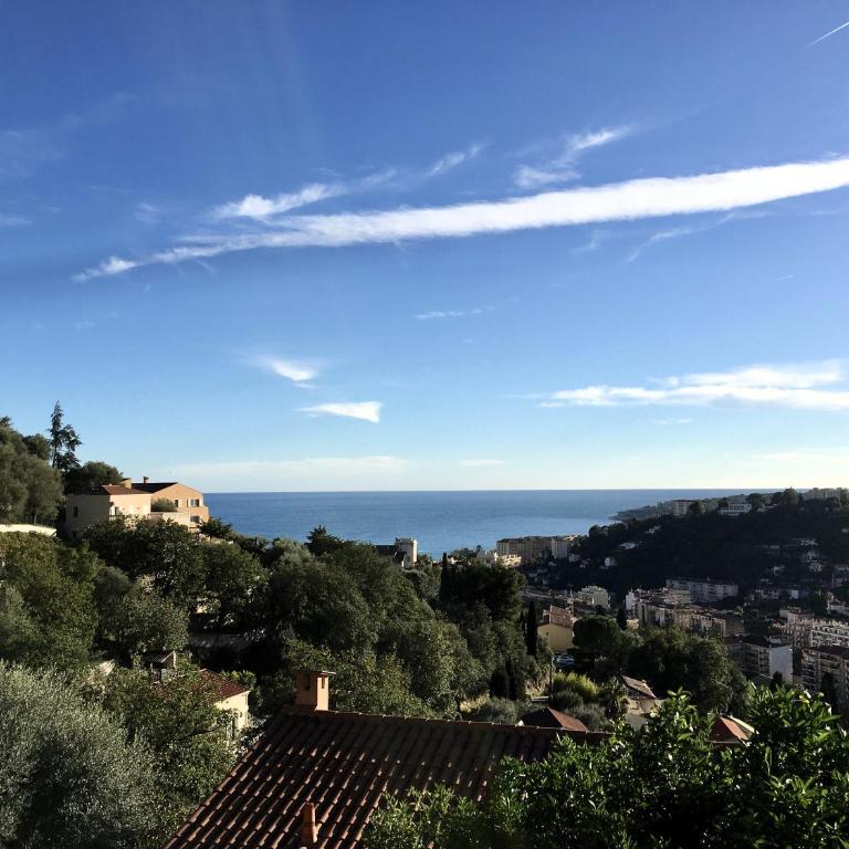 Villa panoramique vue mer et jardin-6 personnes-Menton - Villa 3 Chambres - 19