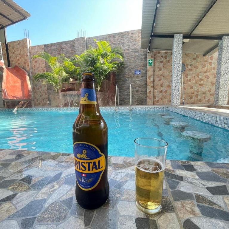 Hospedaje Pinos del Mar - Double Room with Pool View - 5
