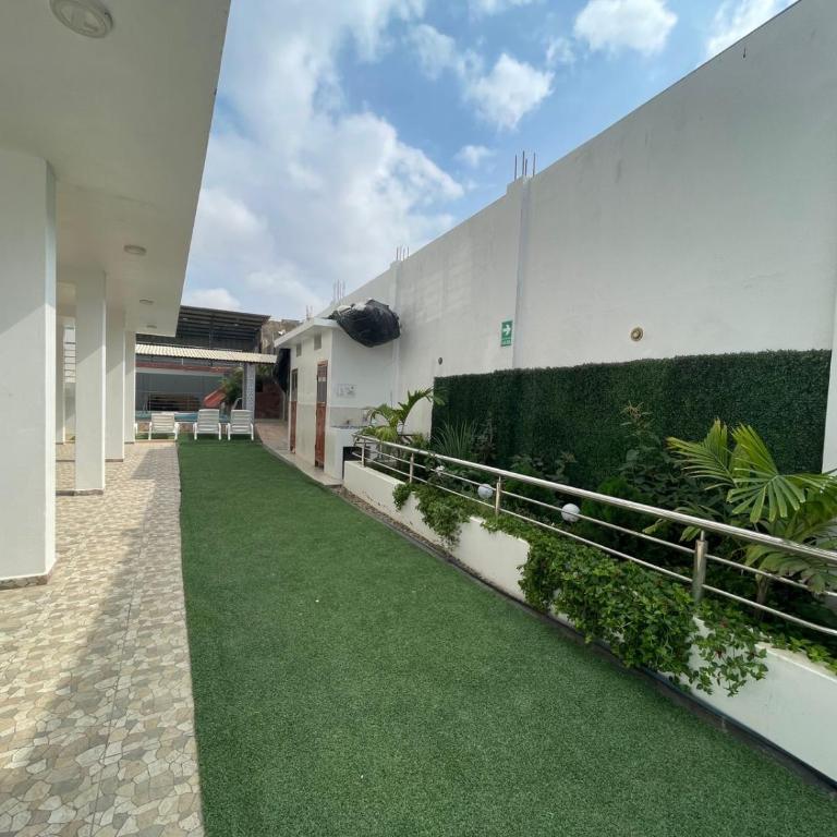 Hospedaje Pinos del Mar - Double Room with Pool View - 6