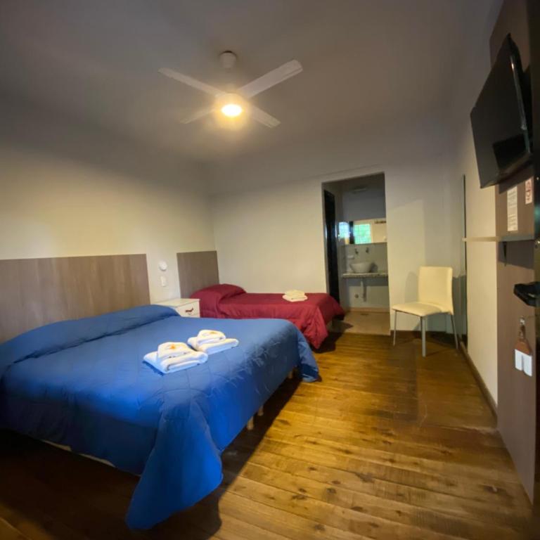 Hotel Cristobal de Colón - Habitación Triple - 8