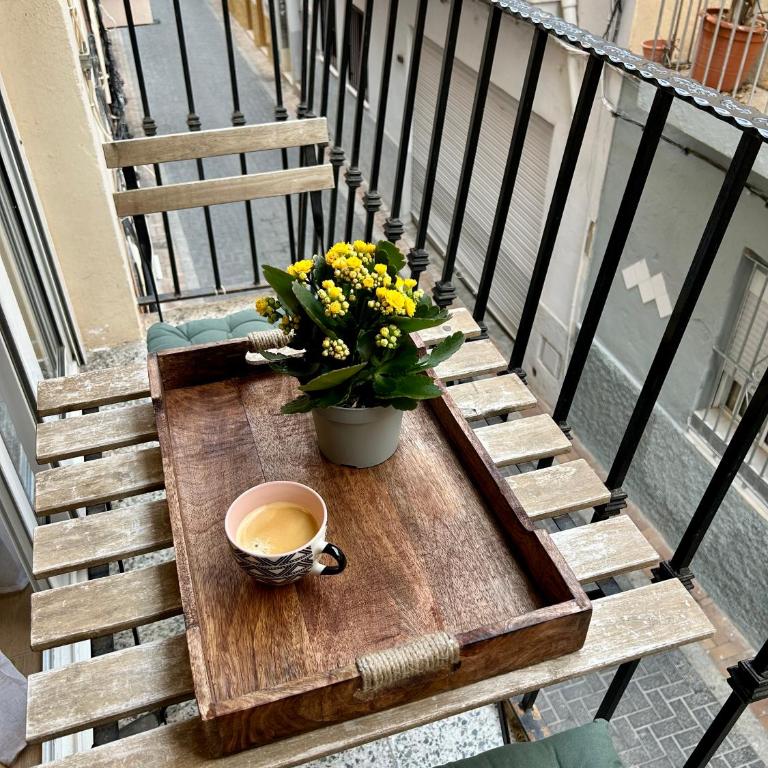 Cozy Apartment in the center of Benidorm Old Town - Apartment with Balcony - 4