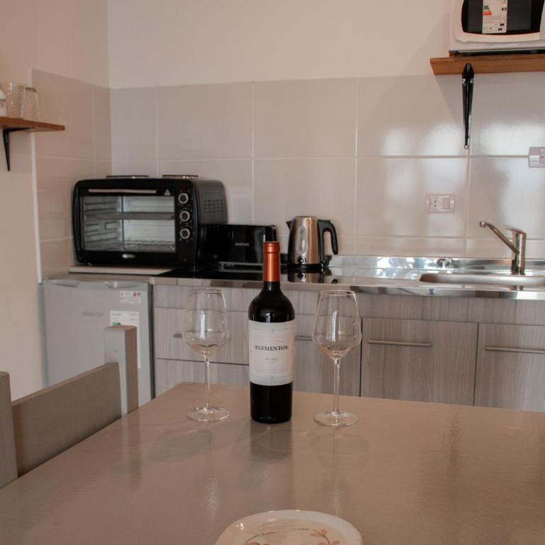 Robinson Alojamientos - Edificio Erico Orlando - One-Bedroom Apartment - 2