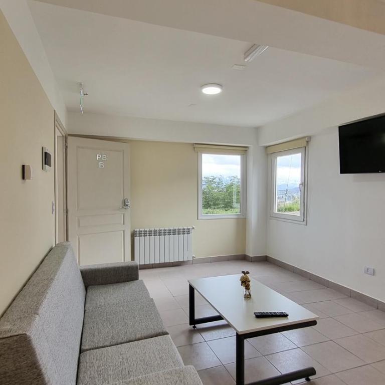 Robinson Alojamientos - Edificio Erico Orlando - Apartment - Ground Floor - 5