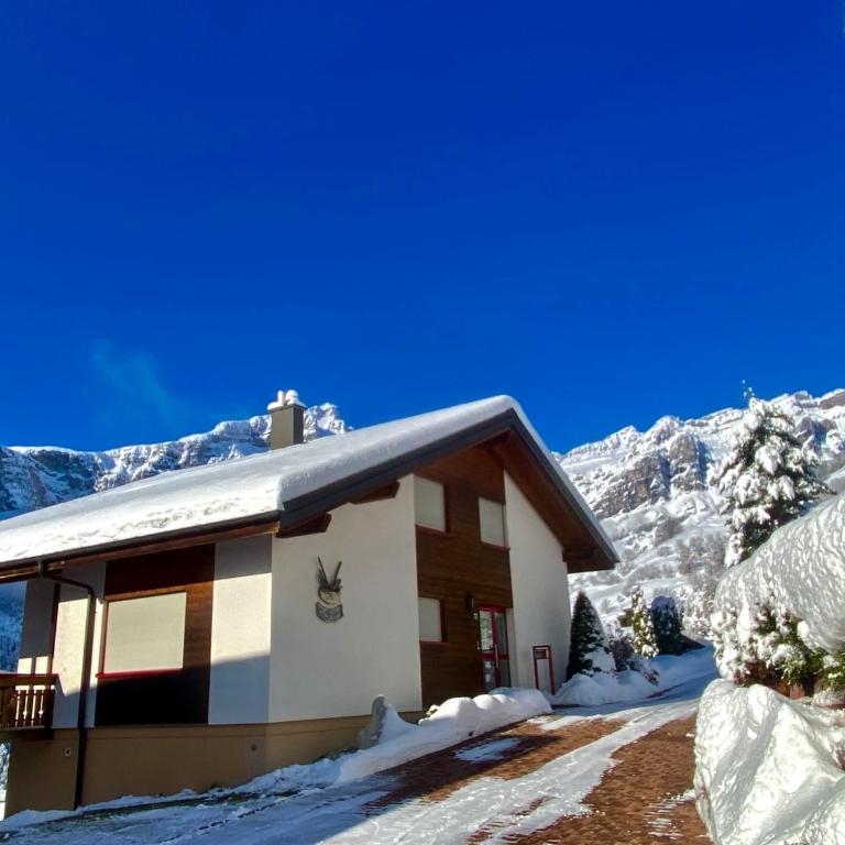Chalet Kristall 4 1/2 Zimmer-Maisonetten-Haus - Deluxe Apartment - 2