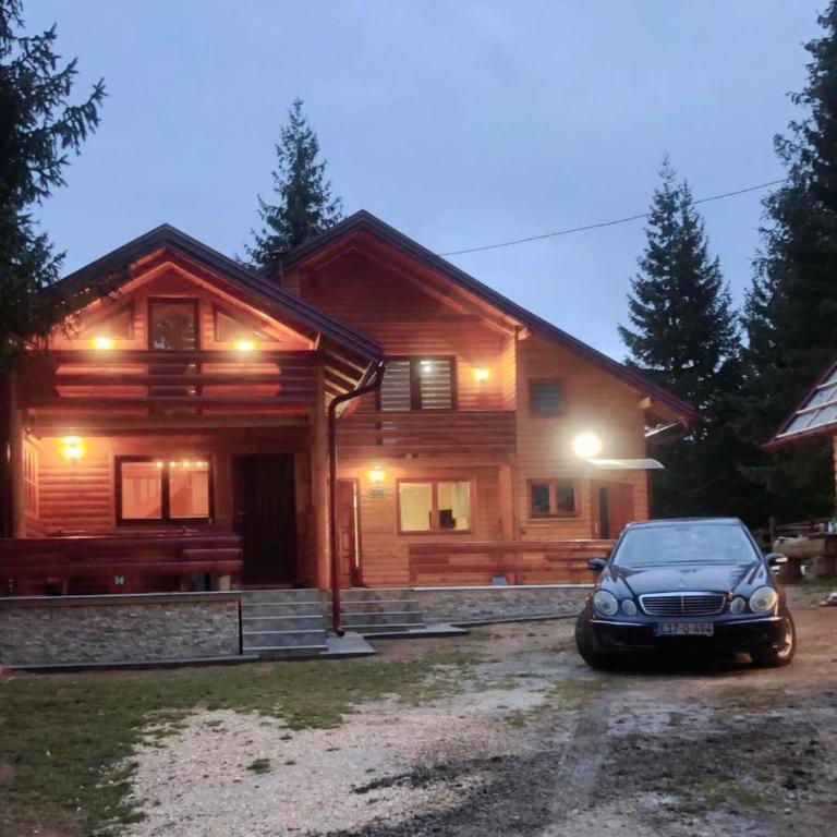 Ski Chalet Jahorina - One-Bedroom Chalet - 1