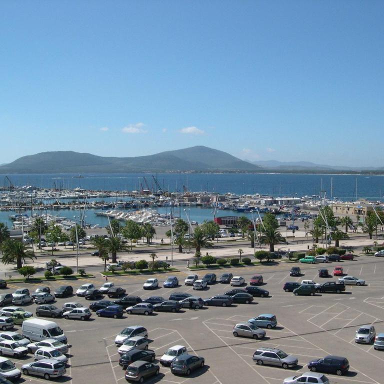 Pace 27 - Two-Bedroom Apartment with Sea View - 3