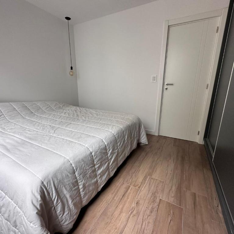 DEPTO 2 amb - BONJO - Excelente ubicacion - SE RESERVA CON SEÑA - Apartamento de 1 dormitorio - 3