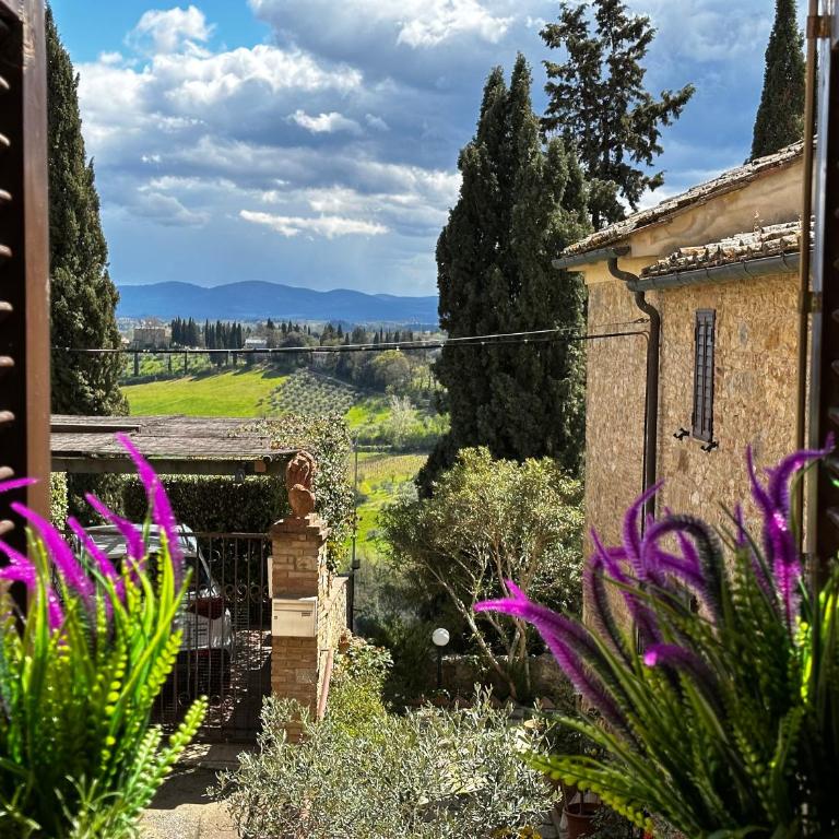 Lovely 2 Bedroom in San Gimignano Historic Center - Two-Bedroom Apartment - 9