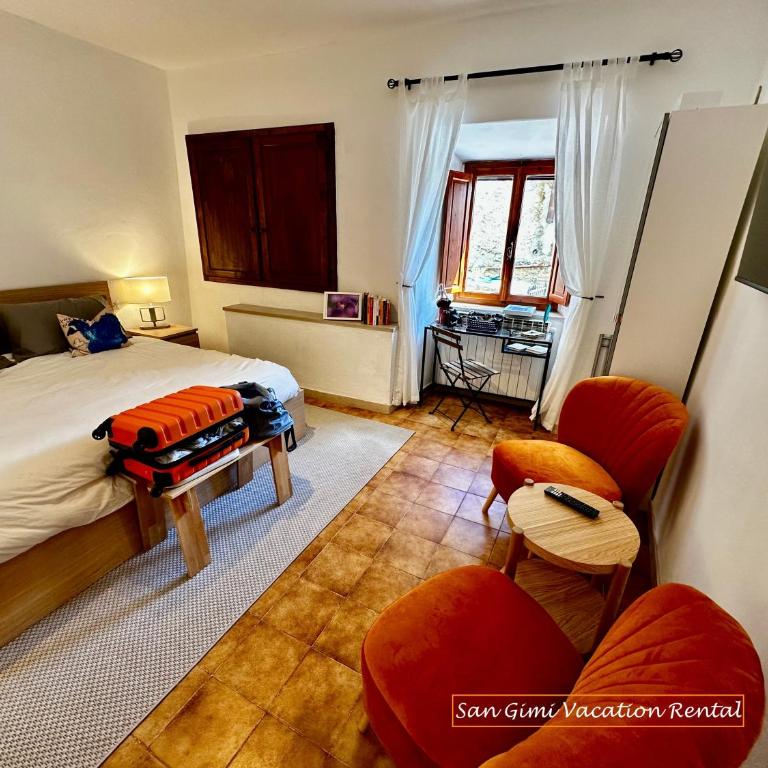 Lovely 2 Bedroom in San Gimignano Historic Center - Two-Bedroom Apartment - 6