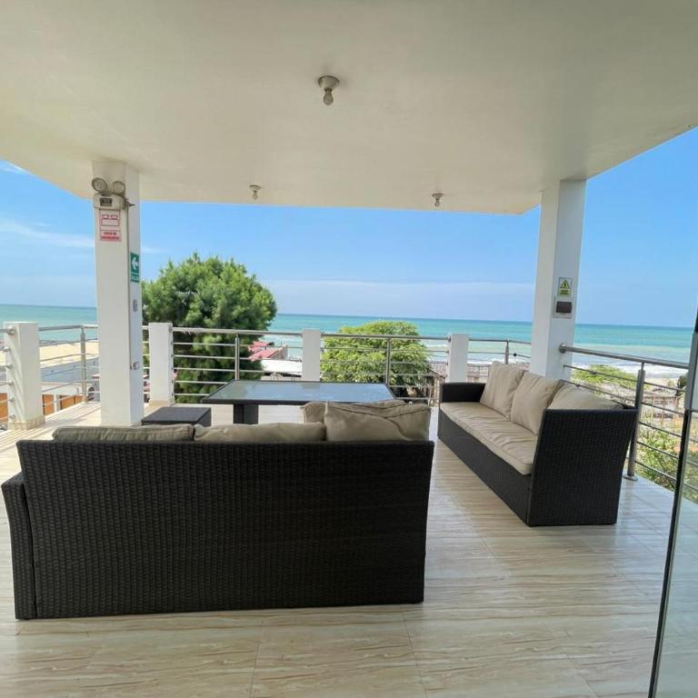 Hospedaje Pinos del Mar - King Suite with Ocean View - 2