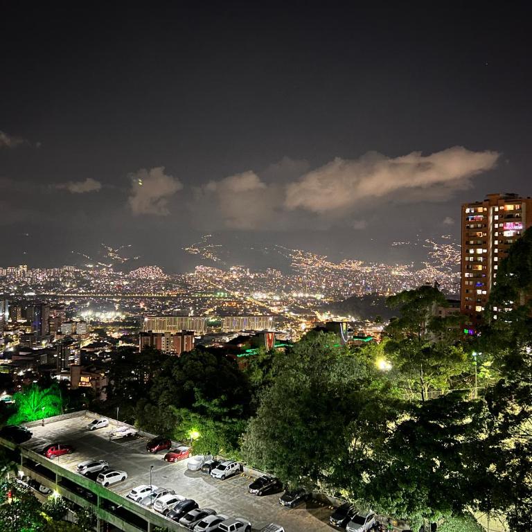 Medellin TRIP CITY parque lleras poblado palmas - One-Bedroom Apartment - 22