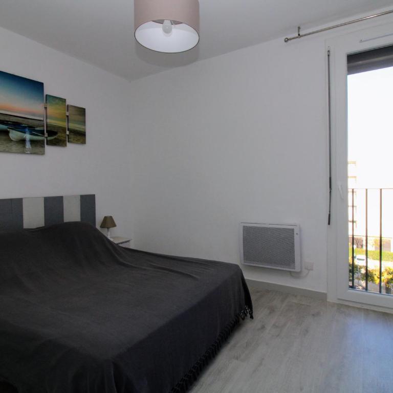 Appartement T3 à 300m des plages avec parking et terrasse - FR-1-309-414 - Apartment - 6