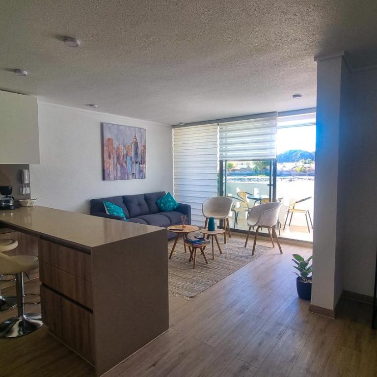 Bello departamento en Bahia Inglesa con wifi y acceso quincho - Apartamento de 2 dormitorios - 2