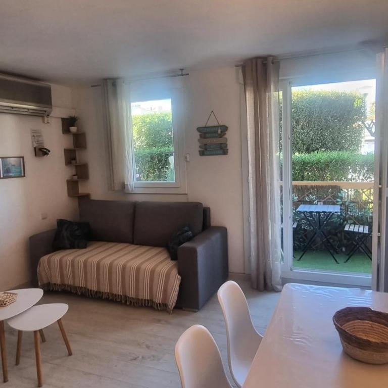 100 m de la plage - Les Cigales de Mer - Studio Cabine - Parking - Studio - 21