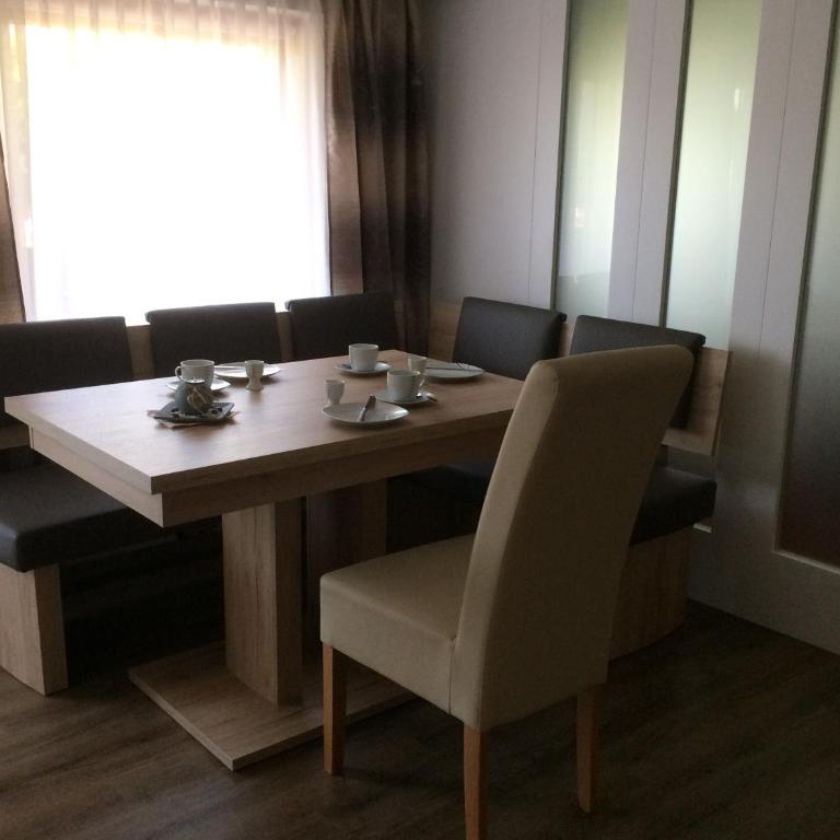 Haus Sonnenhang - Apartment mit 2 Schlafzimmern und Balkon - 6
