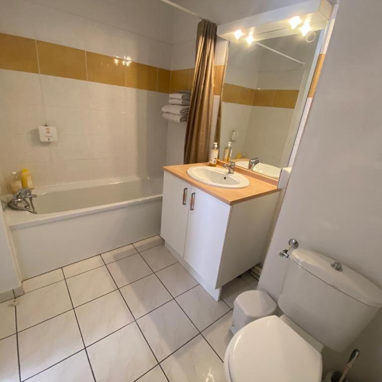 Studio Cité médiévale 250 m - Apartamento de 1 dormitorio - 15