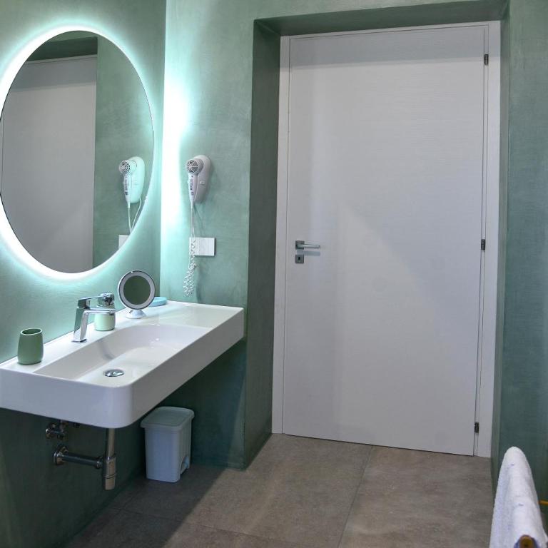 B&B Domus Terra Mare - Camera Tripla con Bagno Privato - 26