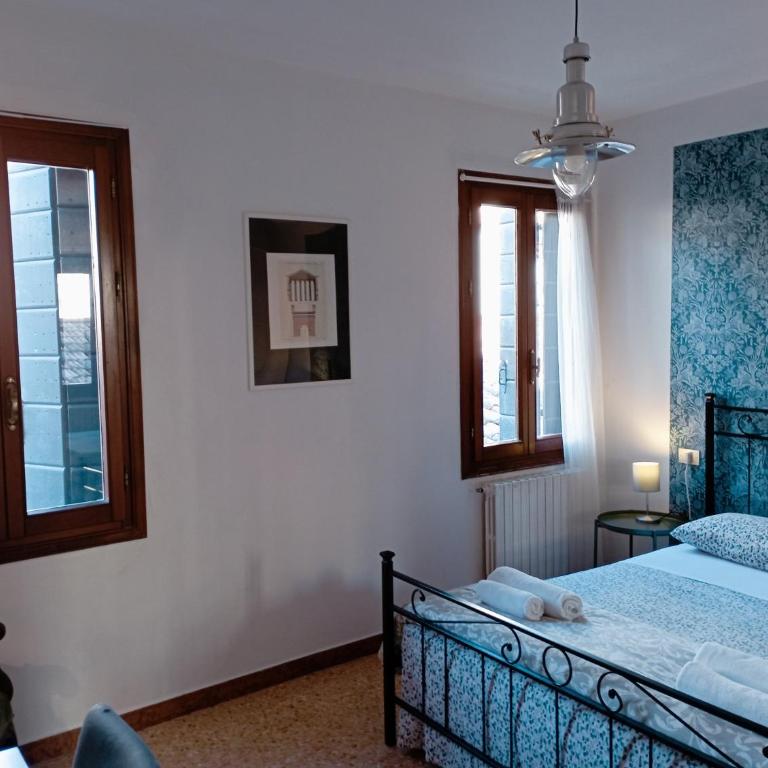 Two Steps from Rialto - Camera Matrimoniale con Bagno in Comune - 8