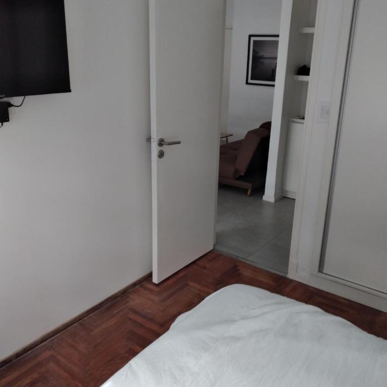 Dos Ambientes - Céntrico - La Perla - Santiago del Estero 1483 - Apartamento de 1 dormitorio - 7