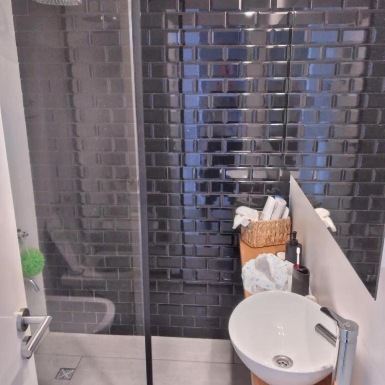 Dos Ambientes - Céntrico - La Perla - Santiago del Estero 1483 - Apartamento de 1 dormitorio - 13