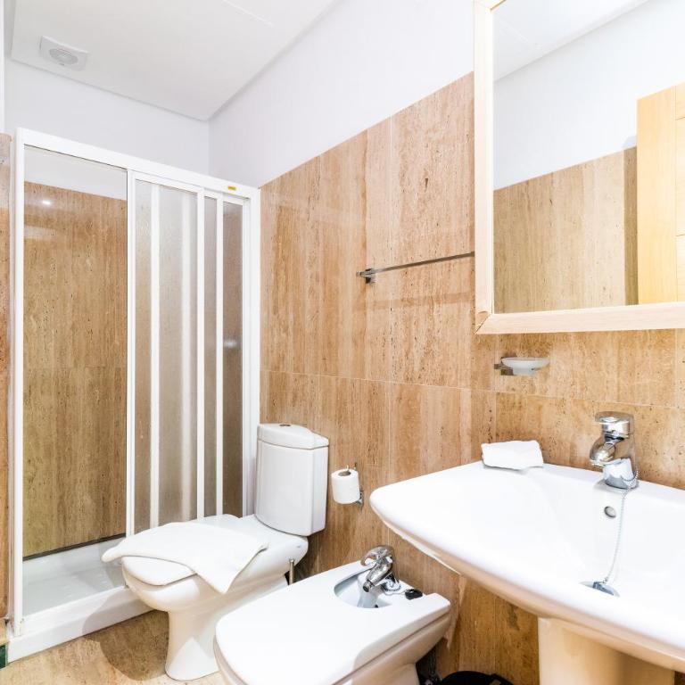 Piso junto a Mercado de San Agustín y Catedral en Granada - One-Bedroom Apartment - 22