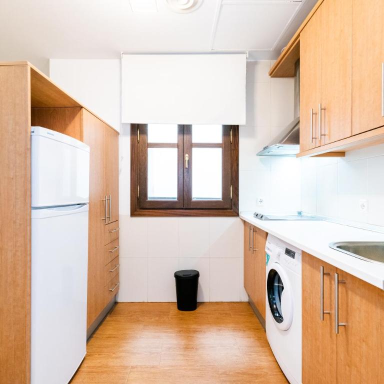 Piso junto a Mercado de San Agustín y Catedral en Granada - One-Bedroom Apartment - 13