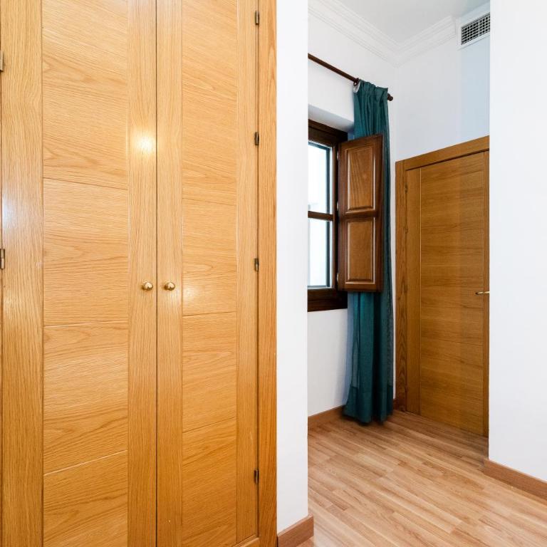 Piso junto a Mercado de San Agustín y Catedral en Granada - One-Bedroom Apartment - 21