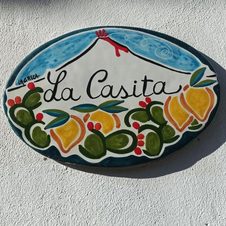 La Casita - Vacation Home - 1