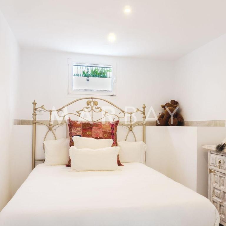 Ca Limonero - Four-Bedroom House - 18