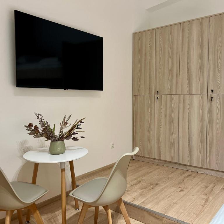 Borsa Rooms - Standard Family Room - 9