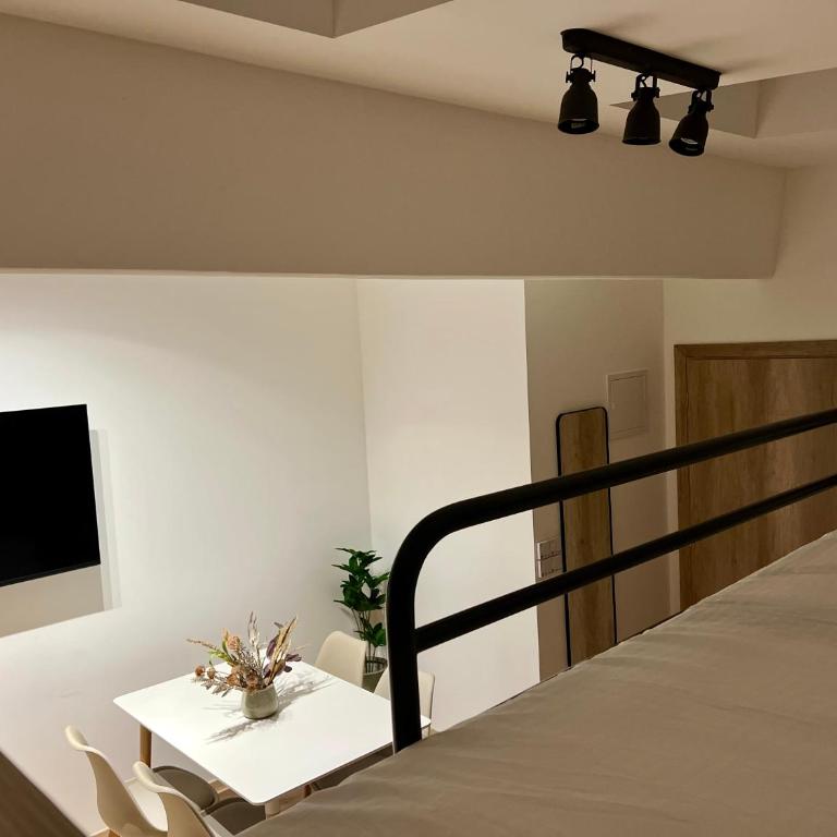 Borsa Rooms - Deluxe Family Room - 6