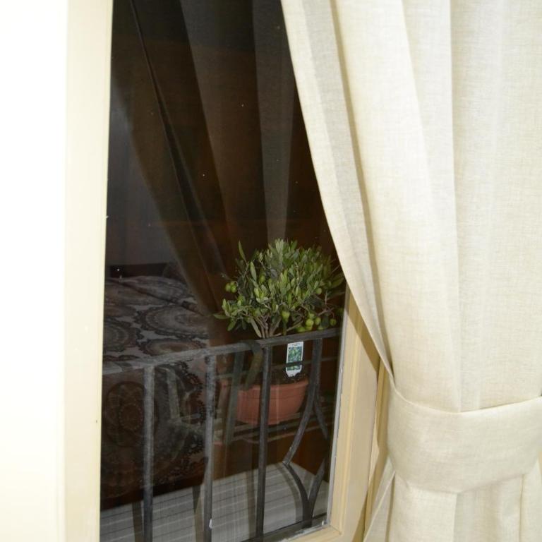B&B Paolo e Mariella - Camera Matrimoniale con Bagno Privato Esterno - 2