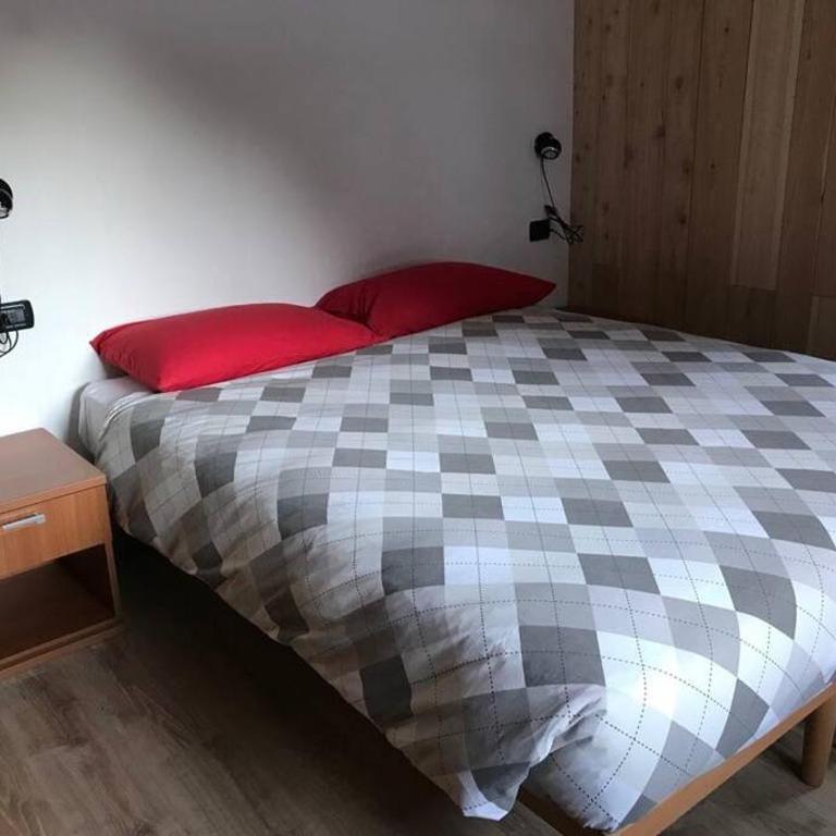 Alloggio Kenne, a 200m dagli impianti Monterosaski - Appartamento con 3 Camere da Letto - 3