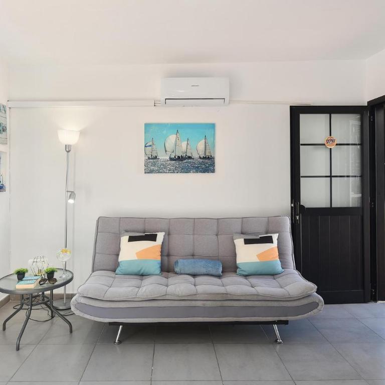 Beach Apartment in Playa del Cura 323 by VillaGranCanaria - One-Bedroom Apartment - 19