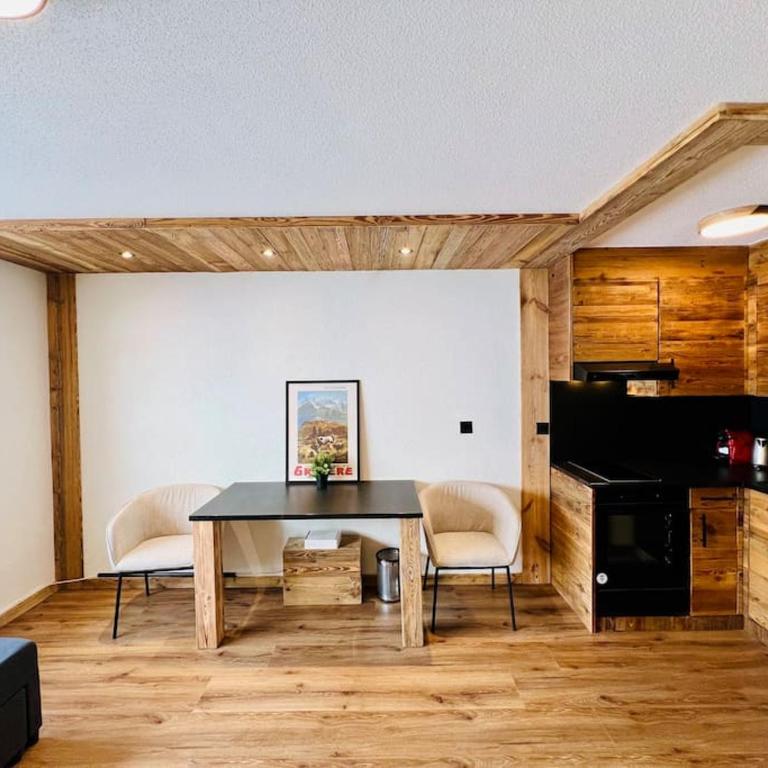 Chaleureux studio au centre - Apartamento de 1 dormitorio - 1