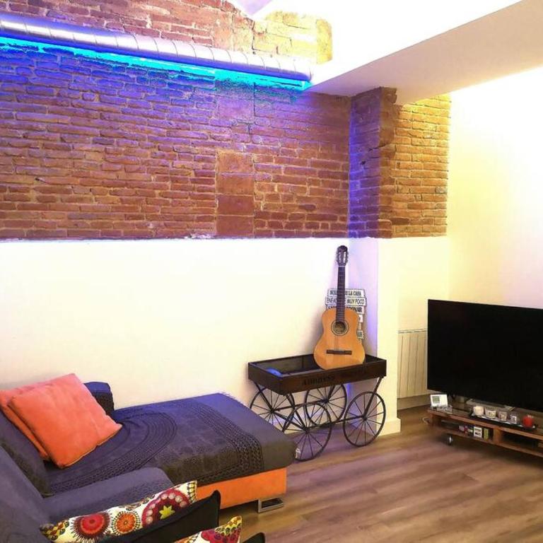 Roós, design loft near the sea. - Two-Bedroom Apartment - 10