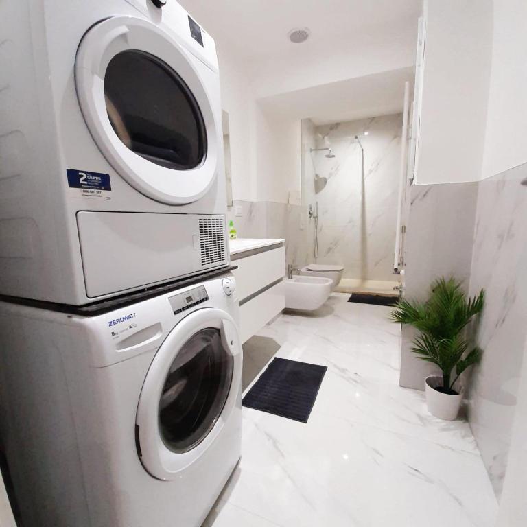 Casa Bracco - Two-Bedroom Apartment - 16