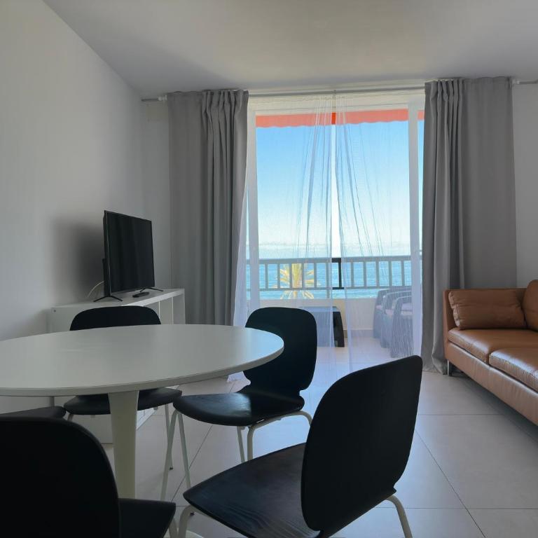 Parque Santiago II , renovated, ocean view, heated swimming pool ! - Apartamento de 2 dormitorios - 7