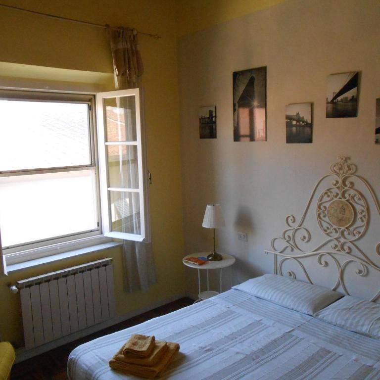 suite tra i tetti con bagno privato - Ampia Camera Matrimoniale - 4
