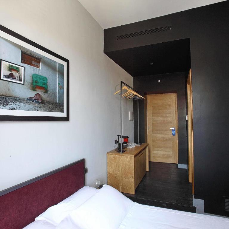 Suite Art Navona - Camera Queen Deluxe - 3