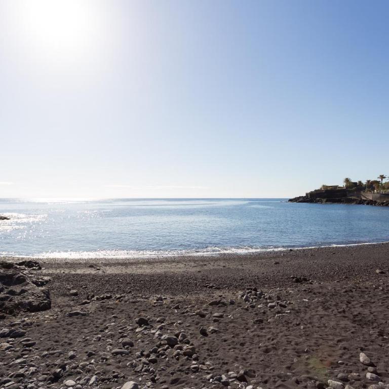 Home2Book Stunning Beachfront House With Sea Views - Casa de 2 dormitorios - 31