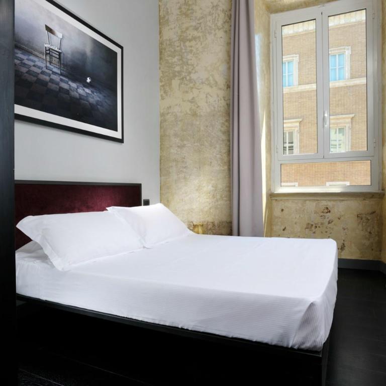 Suite Art Navona - Camera Queen Deluxe - 8