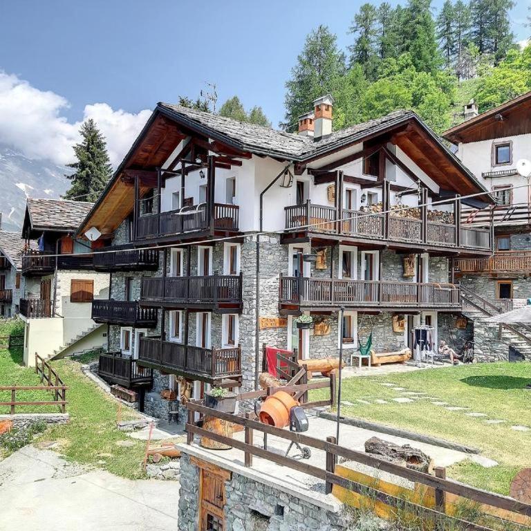 Casa Lo Tzé Alpine Apartments Near Ski Slopes With Parking - Monolocale con Balcone - 2