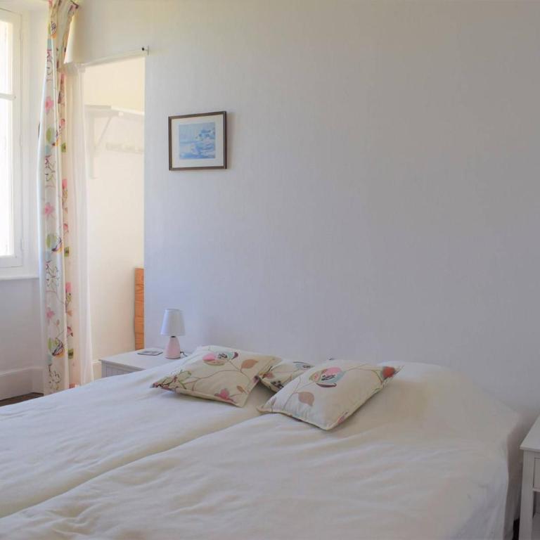 Belle villa en granit rose VUE SUR MER à PERROS-GUIREC - Réf 943 - Maison 6 Chambres - 7
