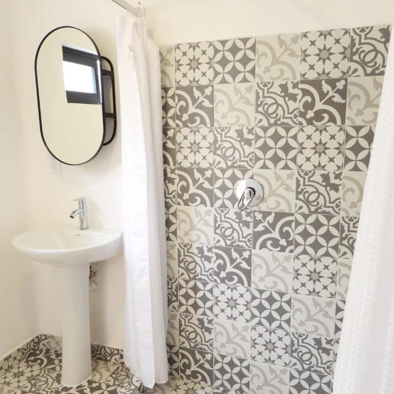 Singular Antara - Double Room - 12