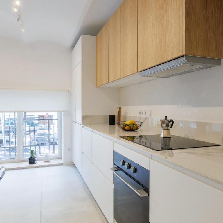 Stylish Apartment near Plaça España - Apartment - 13