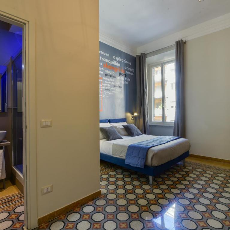 The Pope's Window - Triple Room - 6