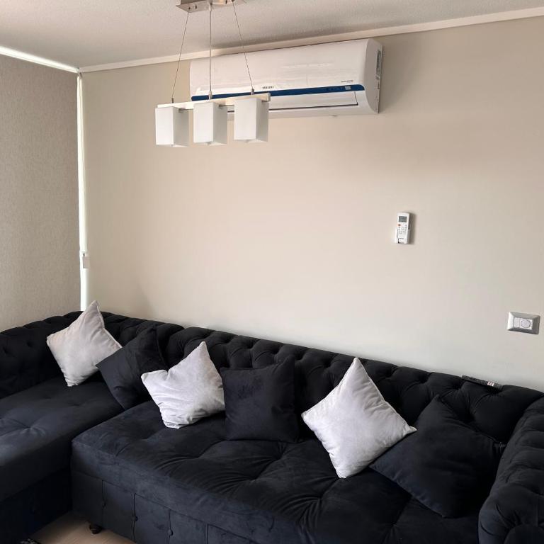 Depto Completo a 15 minutos del aereopuerto y frente al Mall - Apartamento de 3 dormitorios - 10