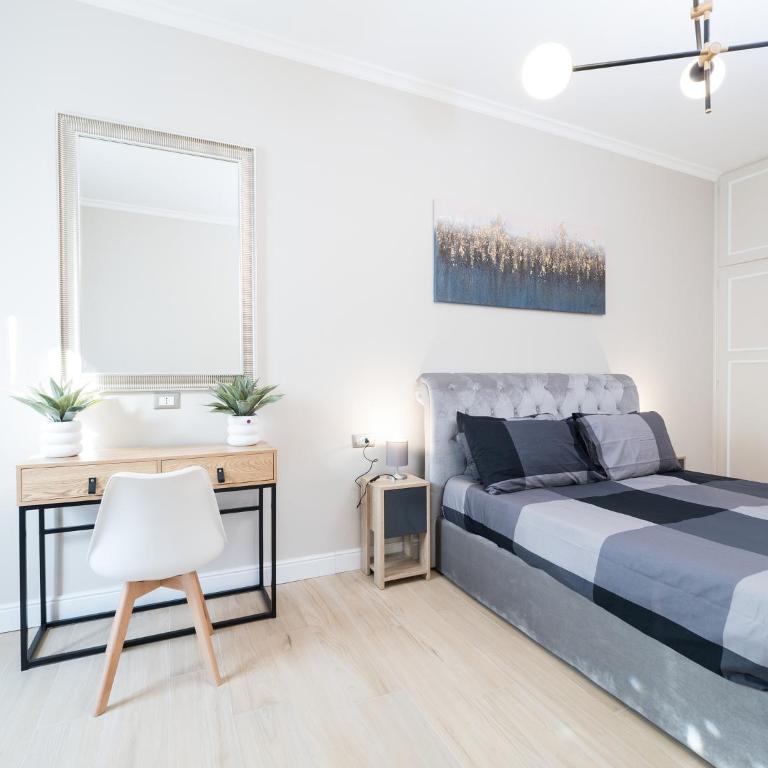 50 Apartments Rome - Two-Bedroom Apartment - 11